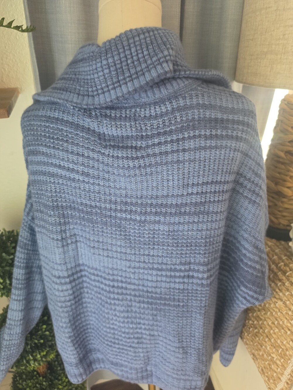 Aerie Sweater - Picture 3 of 4
